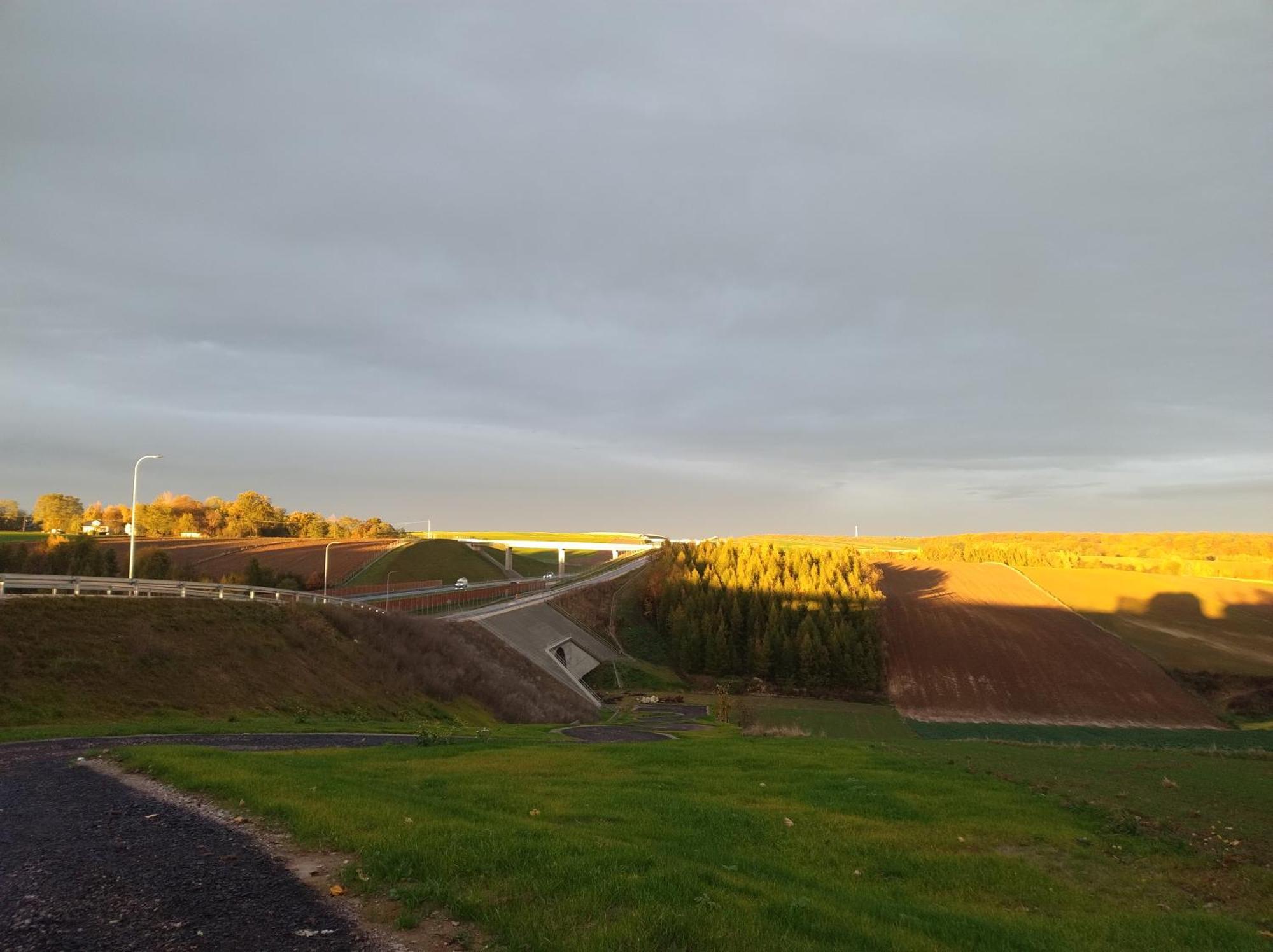 Noclegi Nad S-Ka Miechów Exteriör bild