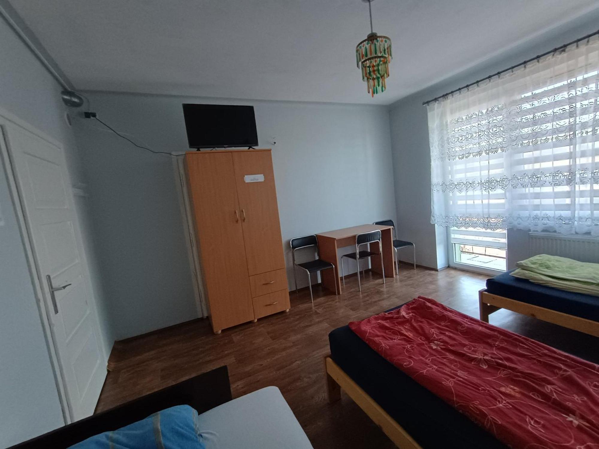 Noclegi Nad S-Ka Miechów Exteriör bild